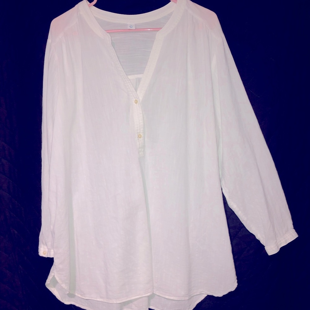 Old Navy Solid White thin top
